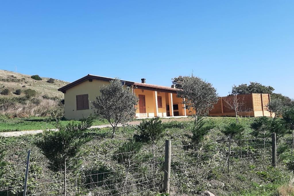 Villa Marci Con Piscina Privata A Nulvi エクステリア 写真