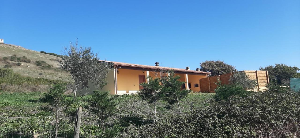 Villa Marci Con Piscina Privata A Nulvi エクステリア 写真