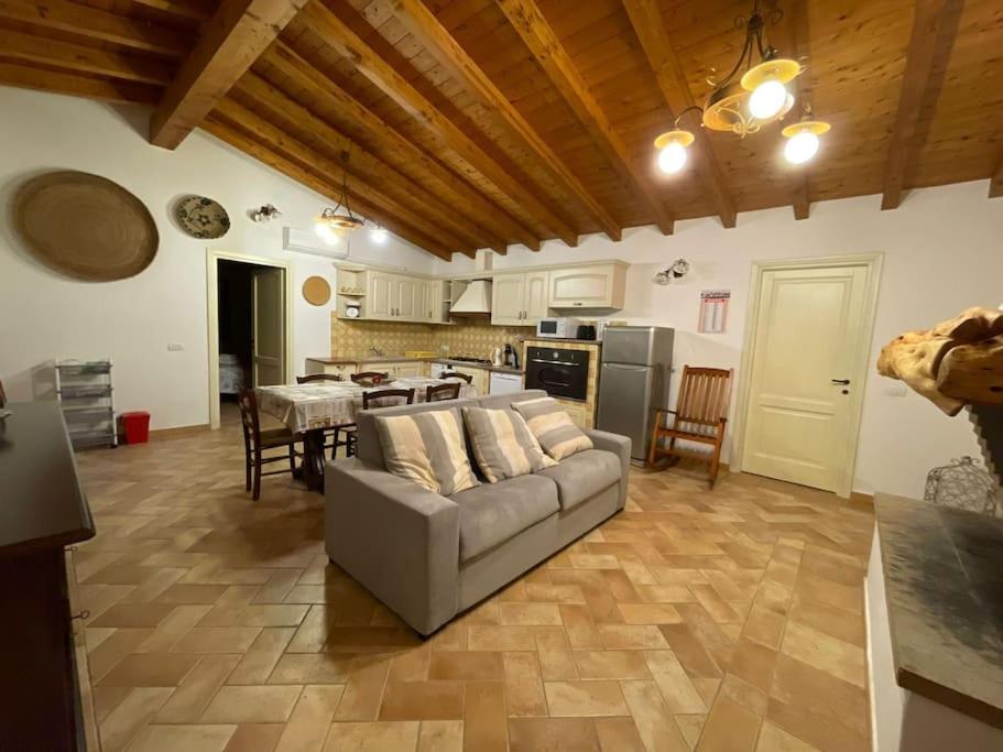 Villa Marci Con Piscina Privata A Nulvi エクステリア 写真